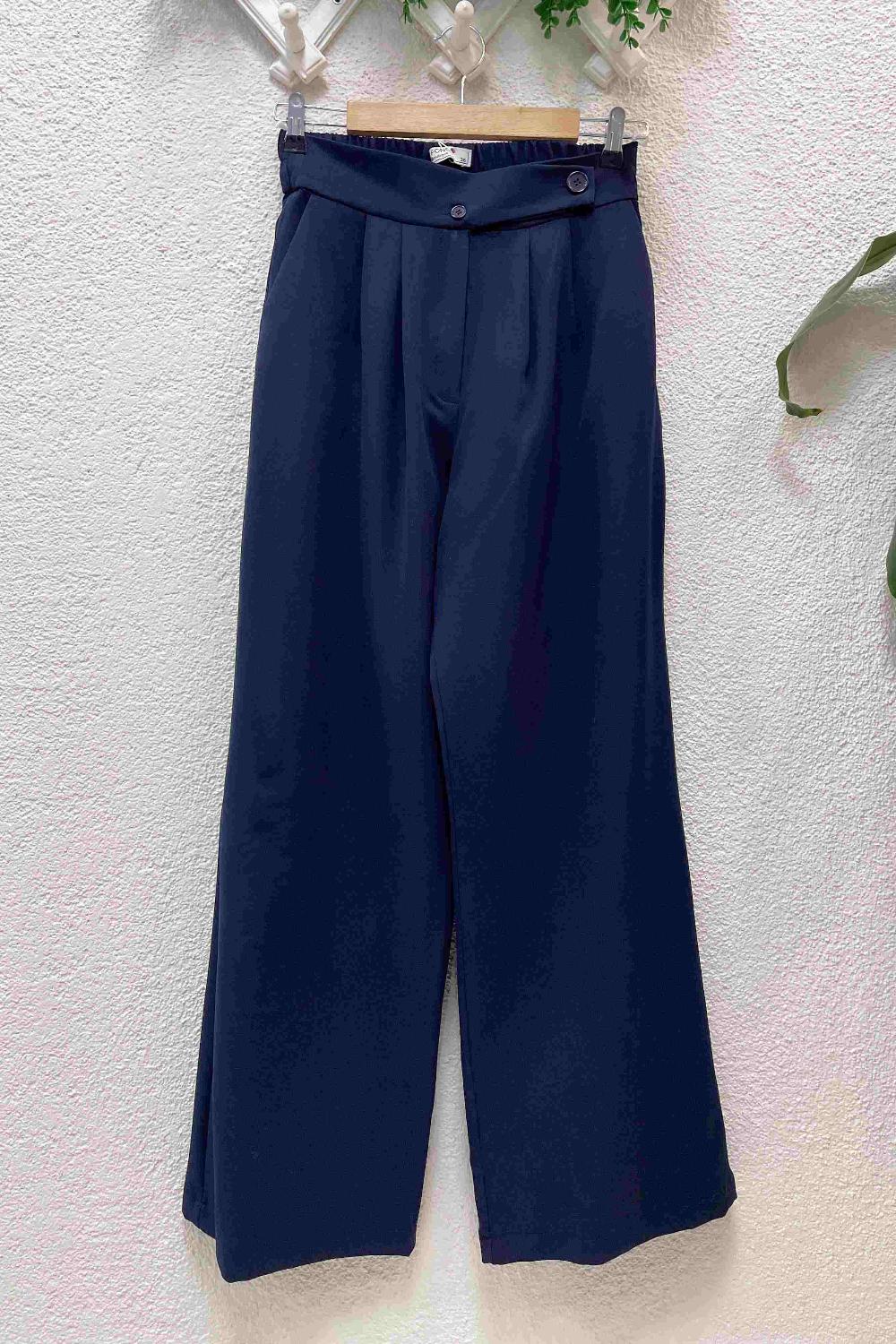 YANDAN DÜĞMELİ KREP PANTOLON