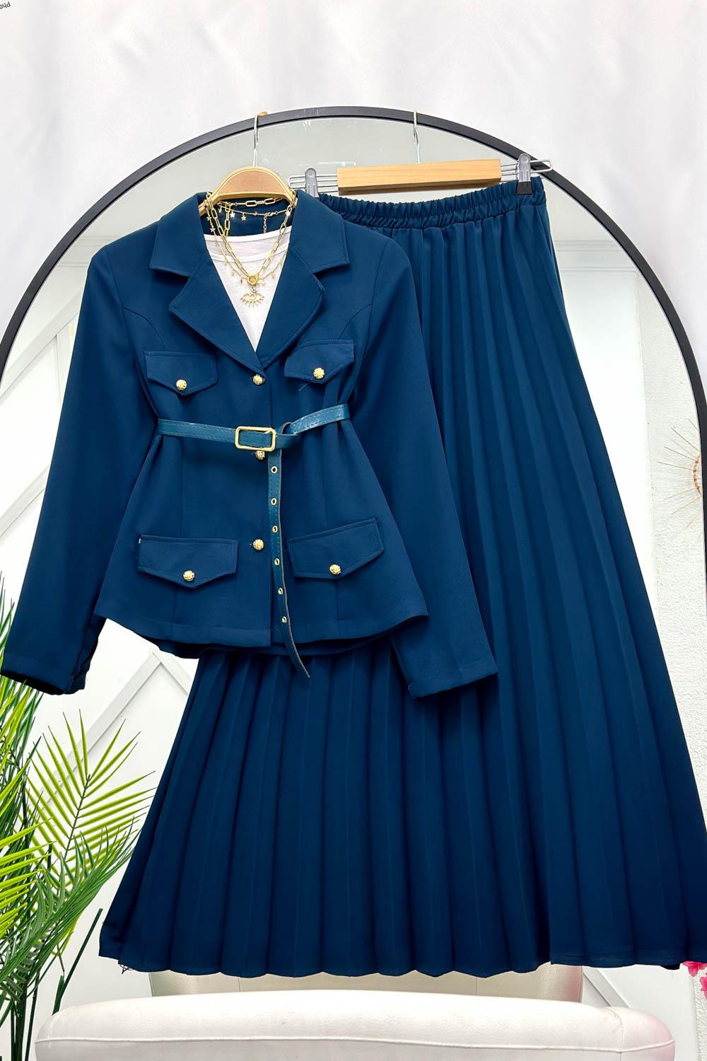ETEĞİ PİLELİ BLAZER TAKIM