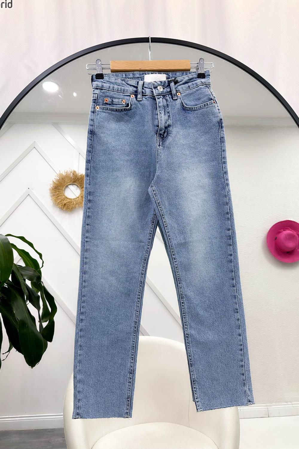 DÜZ  MOM JEAN PANTOLON
