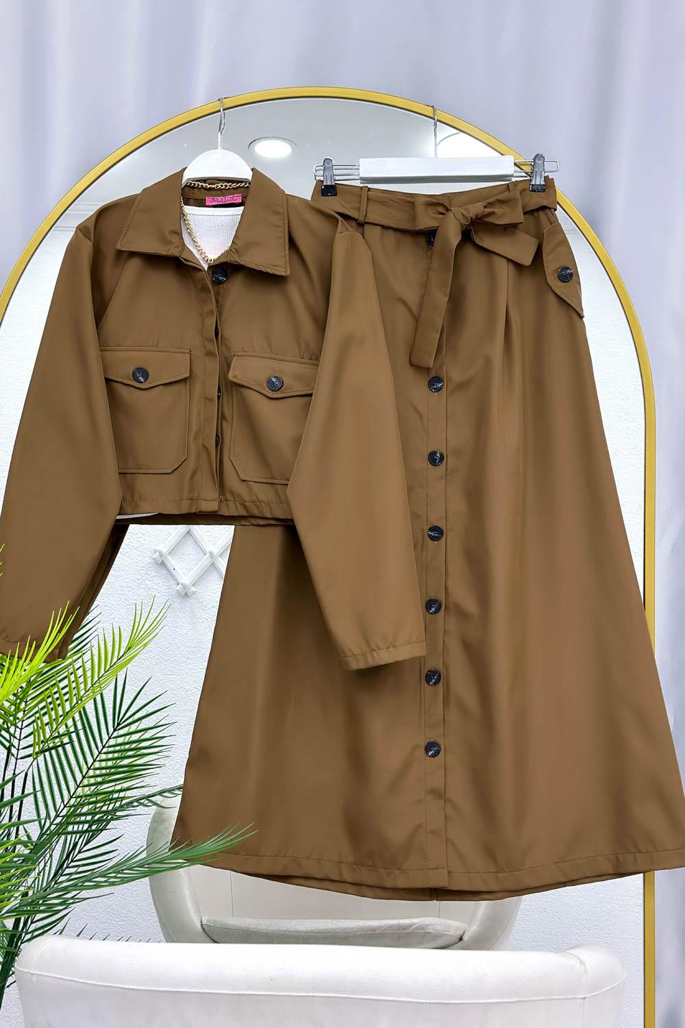 ÇİFT CEPLİ CEKET ETEK TAKIM