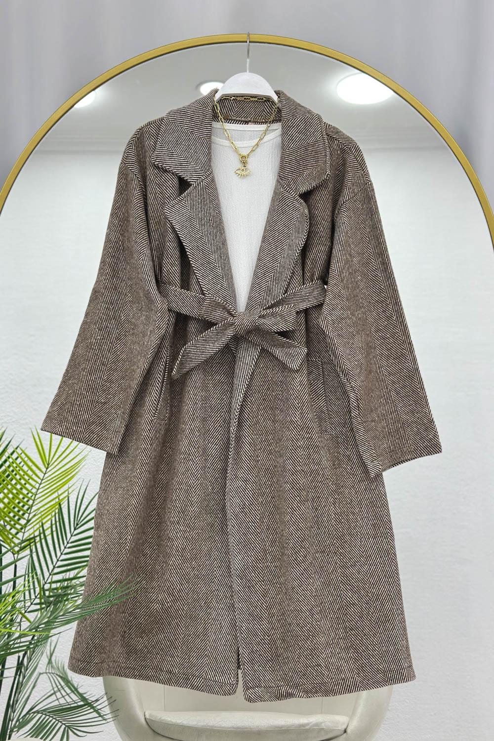 BALIKSIRTI DESENLİ KABAN