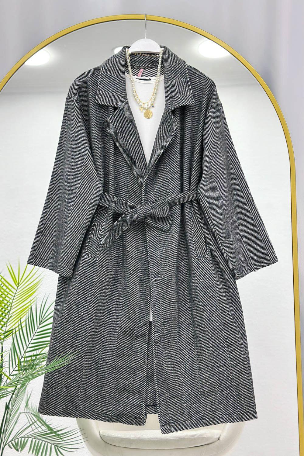 BALIKSIRTI DESENLİ KABAN