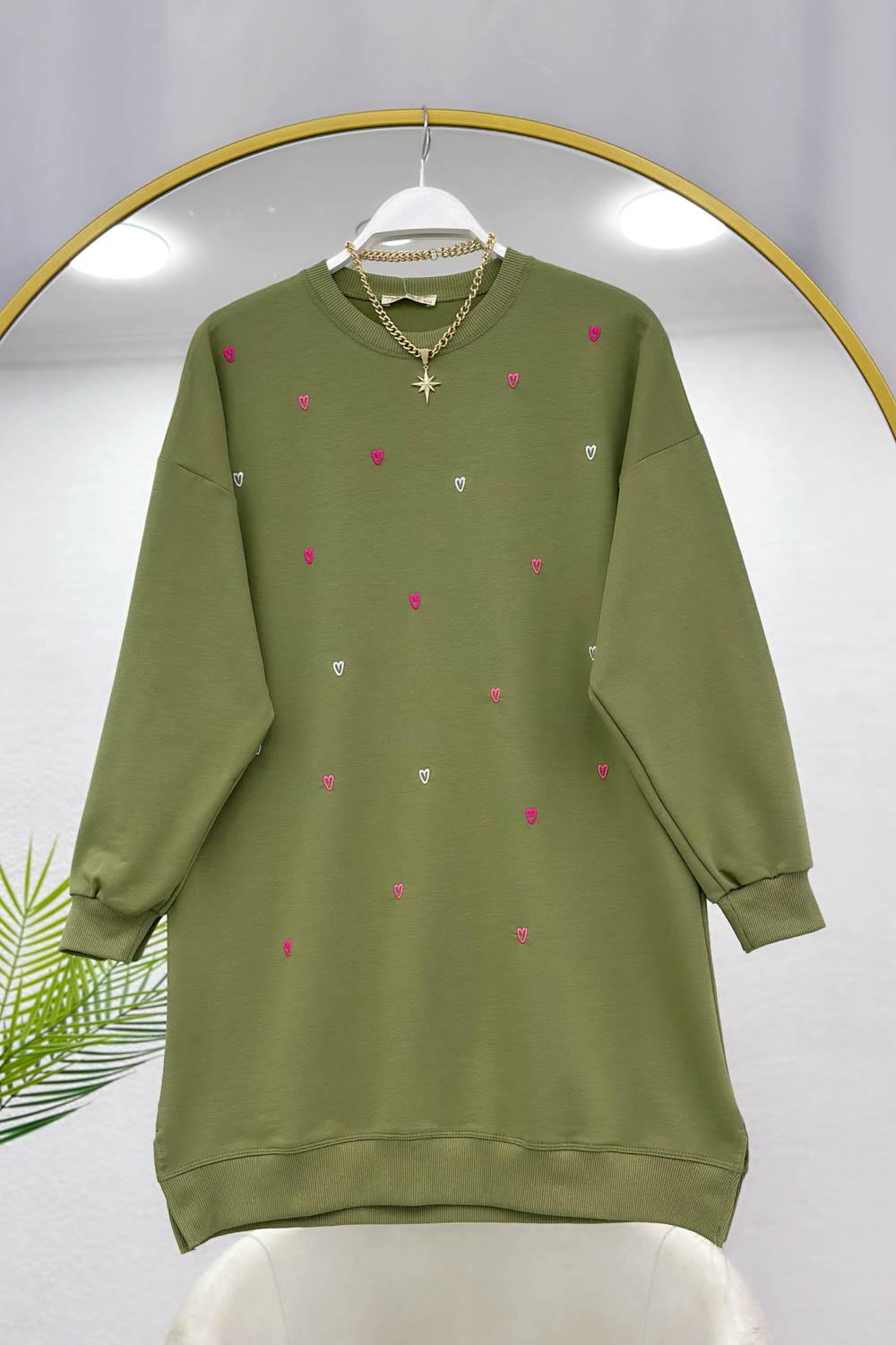 KÜÇÜK KALP NAKIŞ DETAYLI TUNİK