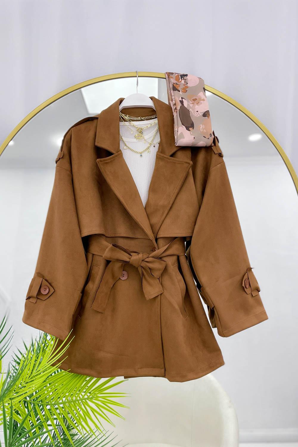 APOLETLİ NUBUK CEKET