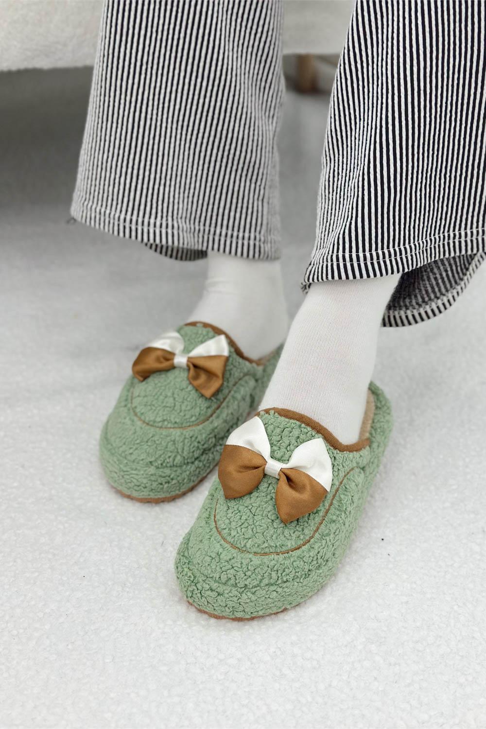 PAPYONLU SESSİZ TABAN PANDUF KIŞLIK  KADIN KAPALI EV TERLİĞİ