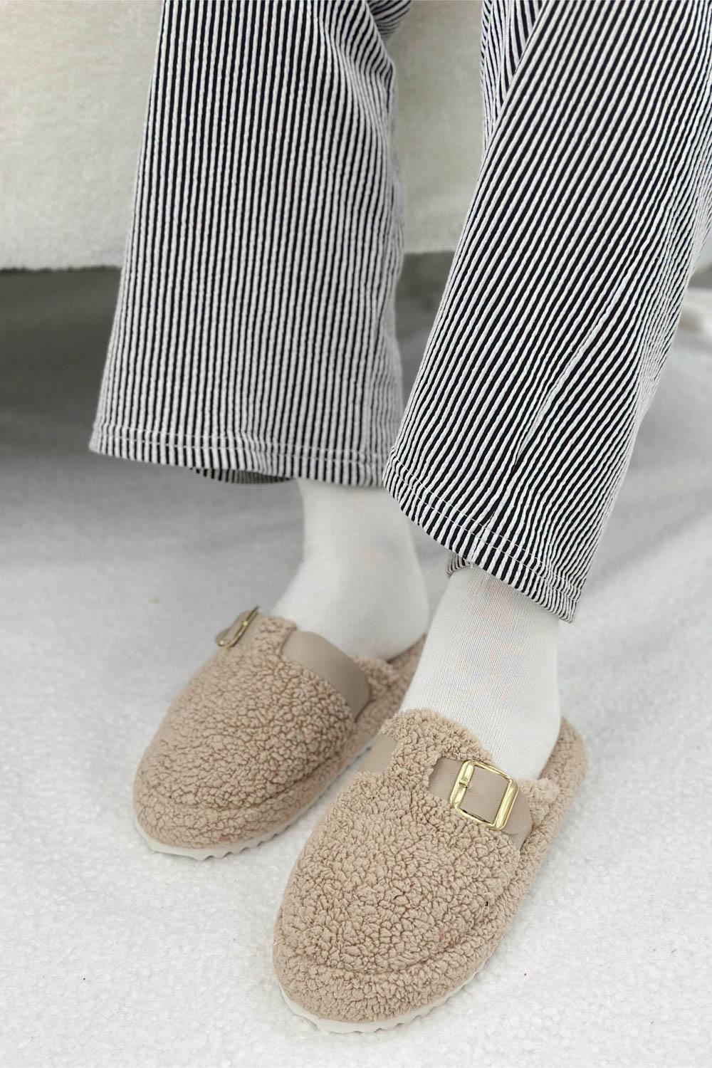 TOKALI HAVLU SESSİZ TABAN PANDUF KIŞLIK  KADIN KAPALI EV TERLİĞİ