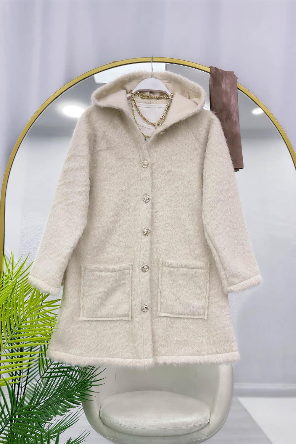 DÜĞMELİ KÜRK KABAN