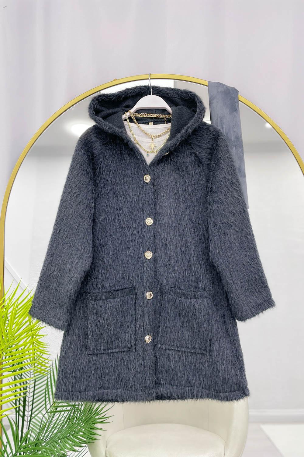 DÜĞMELİ KÜRK KABAN