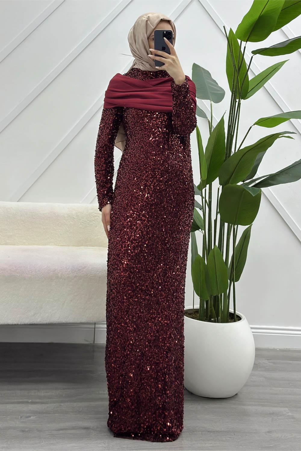 OMUZ DETAYLI PULLU ABİYE