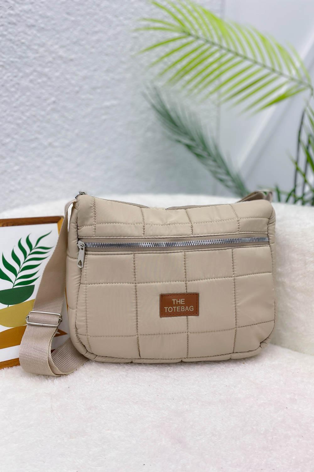 PEKİN KAPİTONE KADIN ÇANTASI