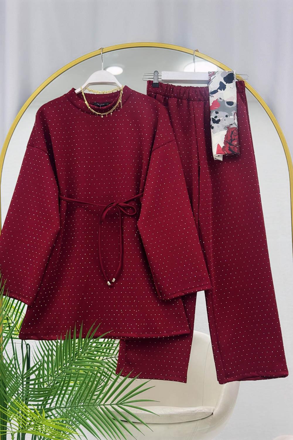 İP DETAYLI SERPME TAŞLI KADIN TAKIM