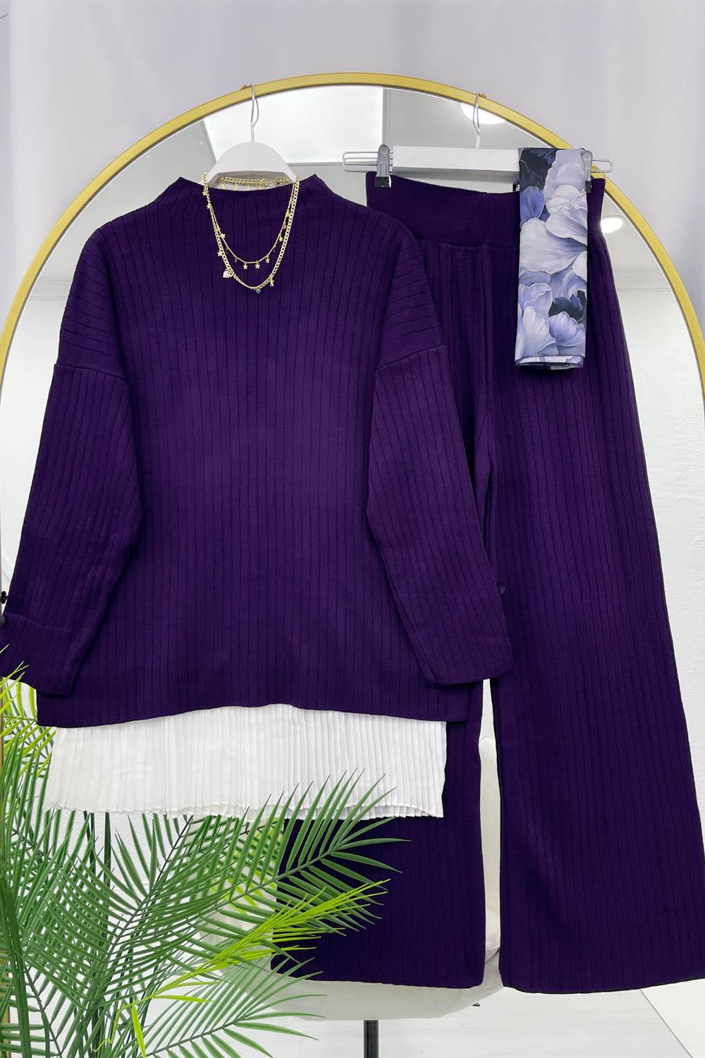 KOL DÜĞMELİ KADIN TRİKO TAKIM