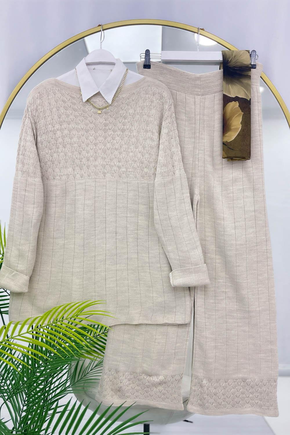 V ÖRGÜLÜ KADIN TRİKO TAKIM