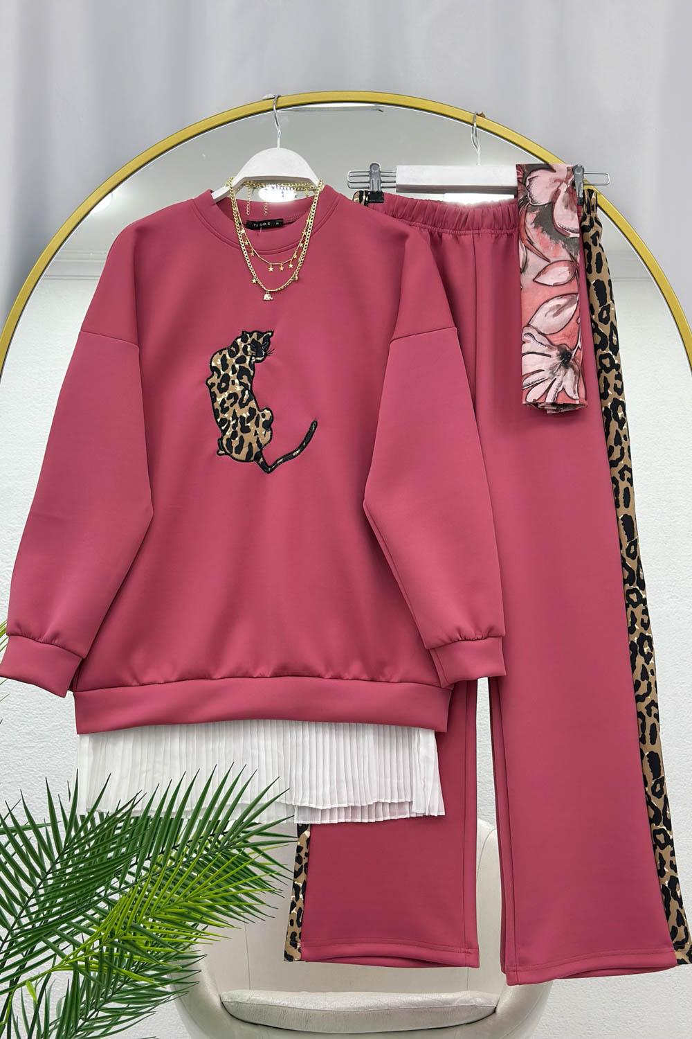 LEOPAR GARNİLİ PUF SCUBA TAKIM