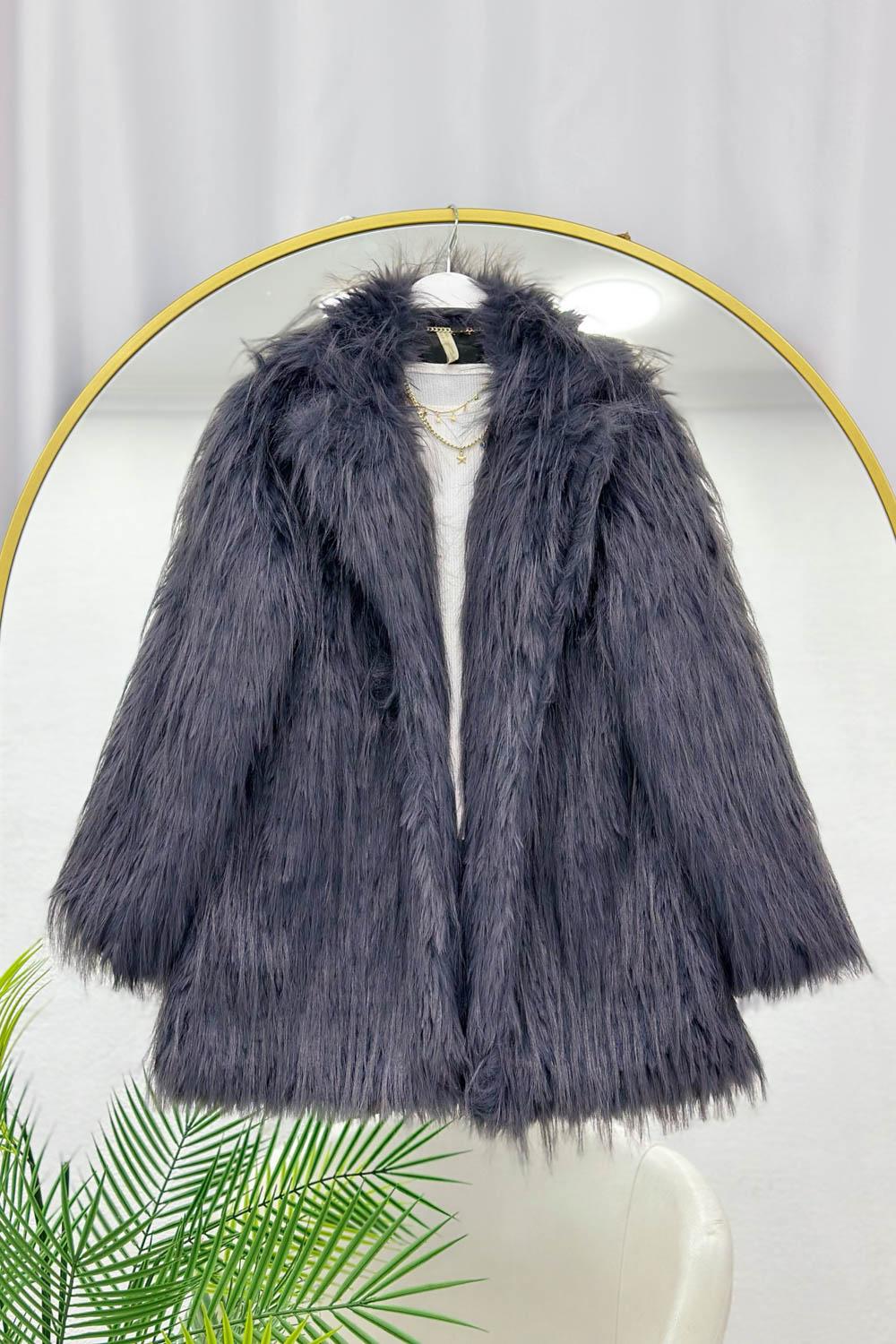 İKİ DÜĞMELİ KADIN KÜRK KABAN