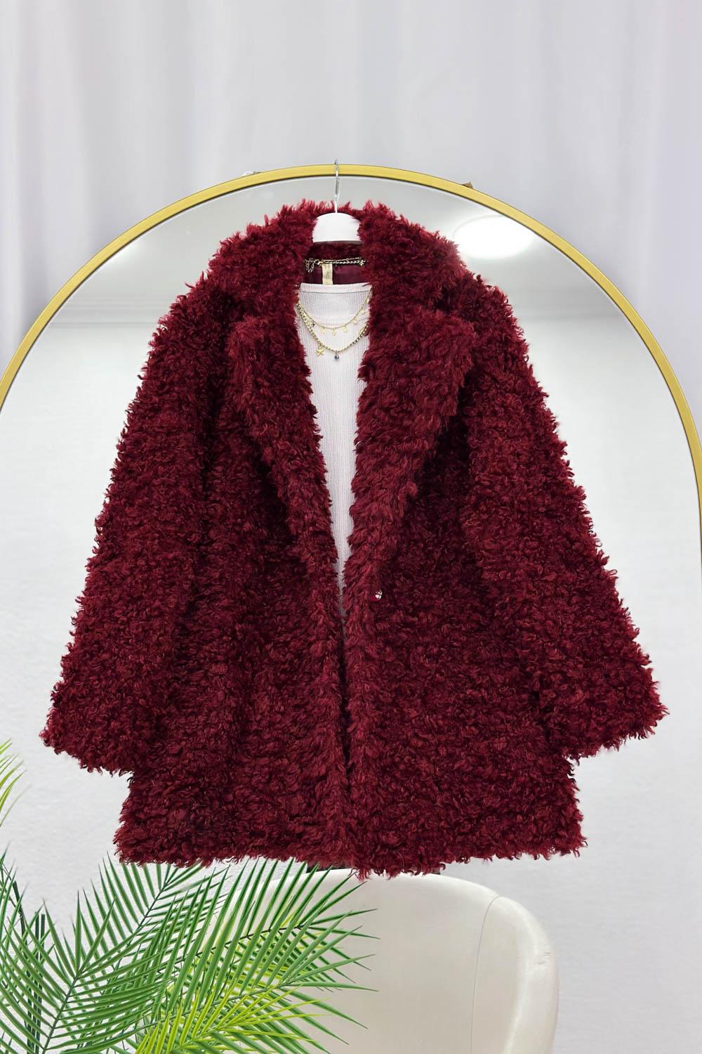 DÜĞMELİ KADIN YÜN KABAN