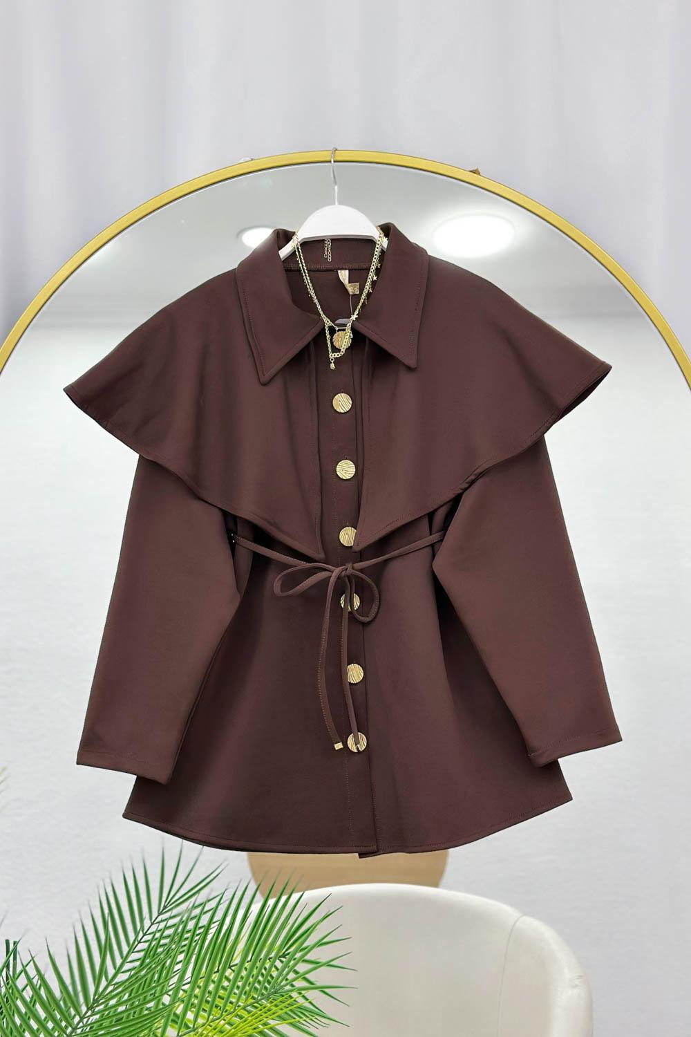 GOLD DÜĞME VE PELERİN DETAYLI KADIN CEKET