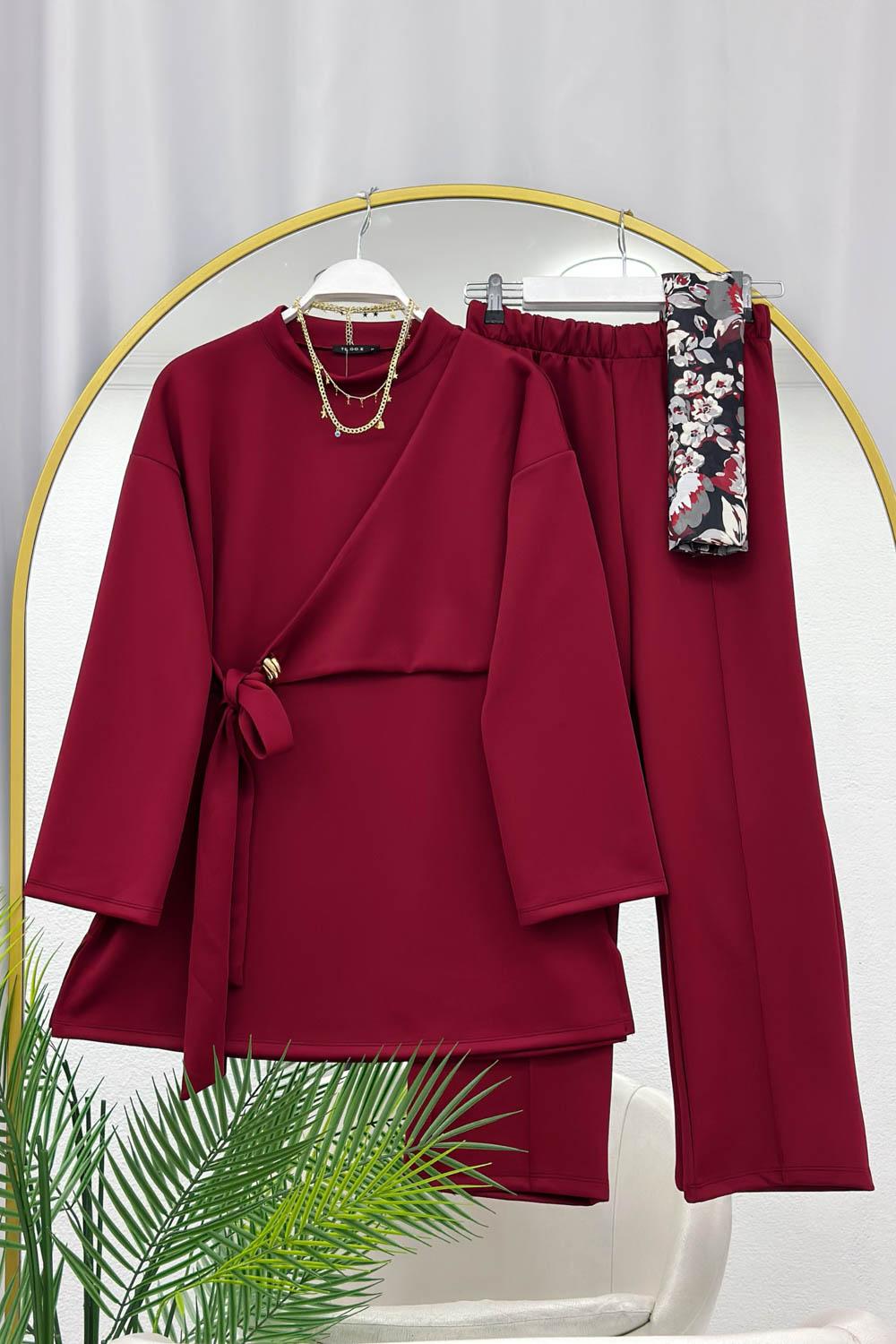 YIRTMAÇ DETAYLI YANDAN BAĞLAMALI KADIN SCUBA TAKIM