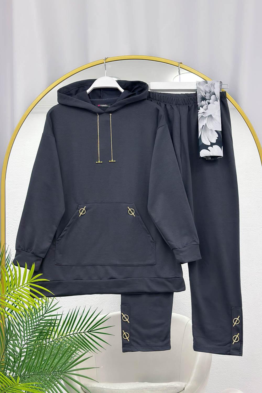 METALİK AKSESUARLI KAPŞONLU SPOR TAKIM