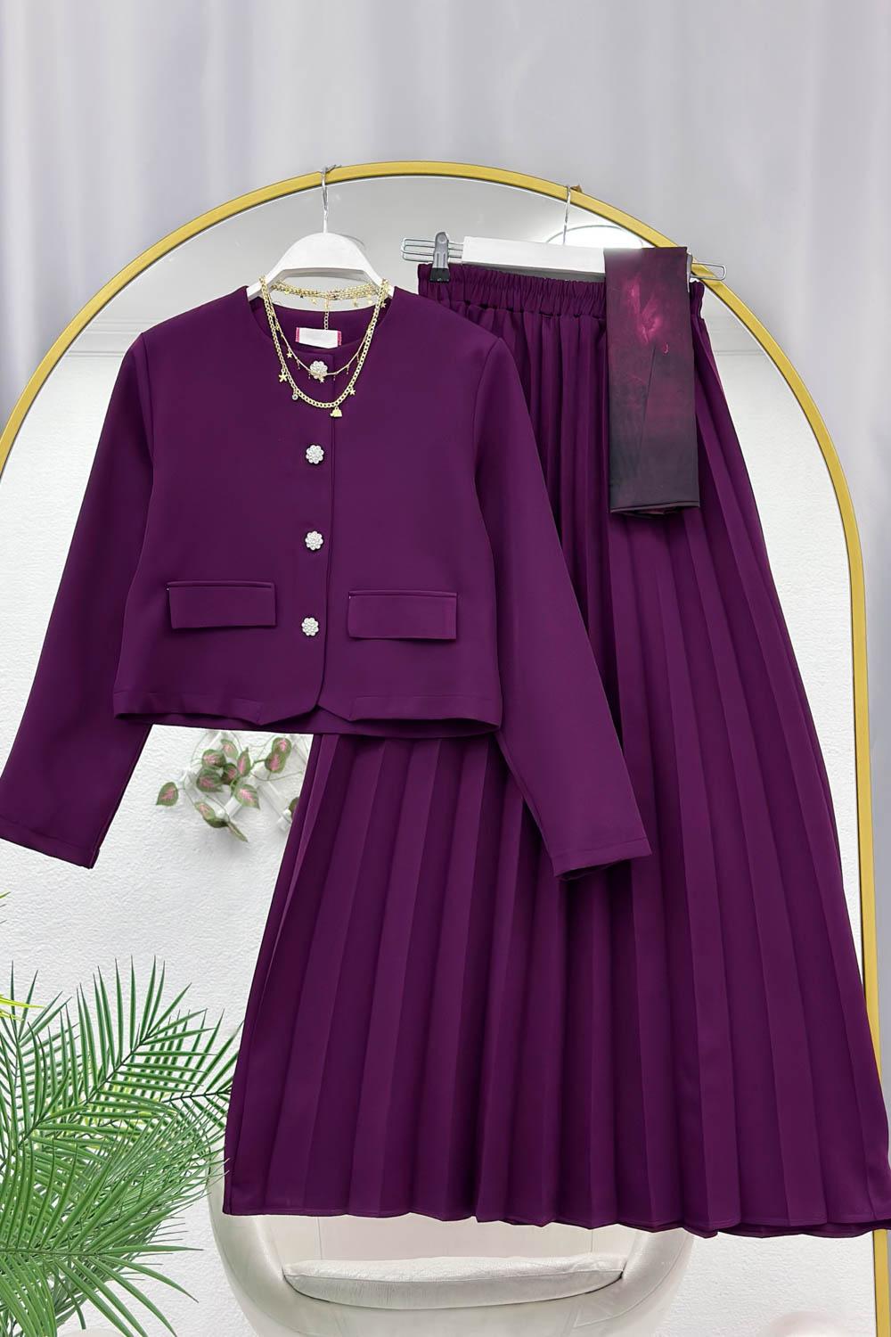 ETEĞİ PİLELİ ÇİÇEK DÜĞMELİ KREP TAKIM