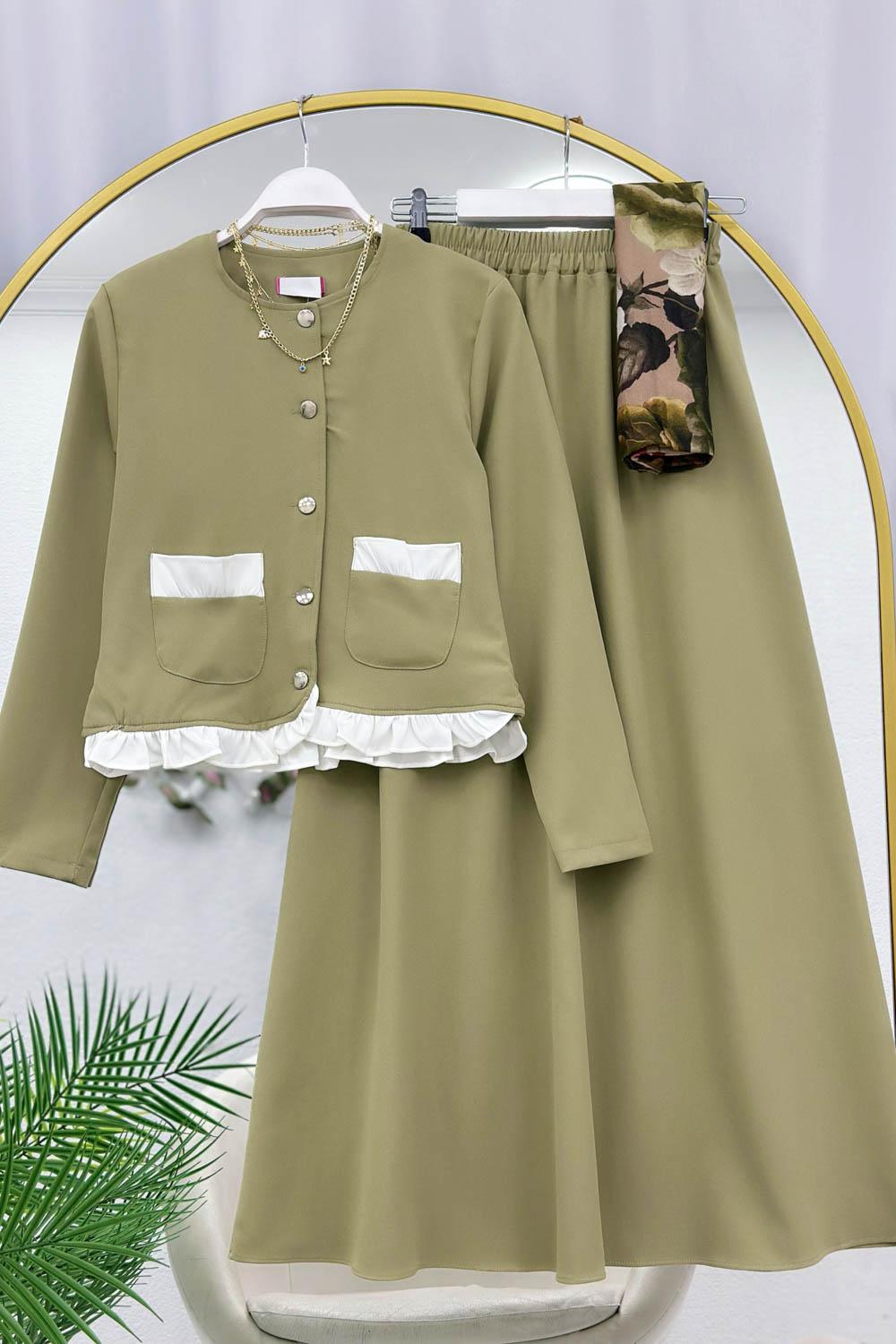 EKRU FIRFIR DETAYLI KREP TAKIM