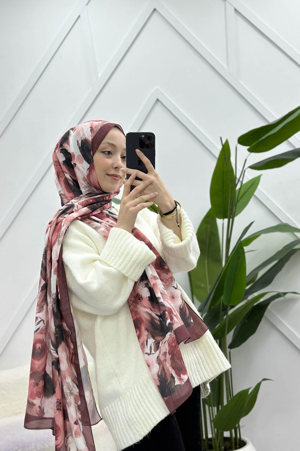 LEYLAK ŞAL SERİSİ