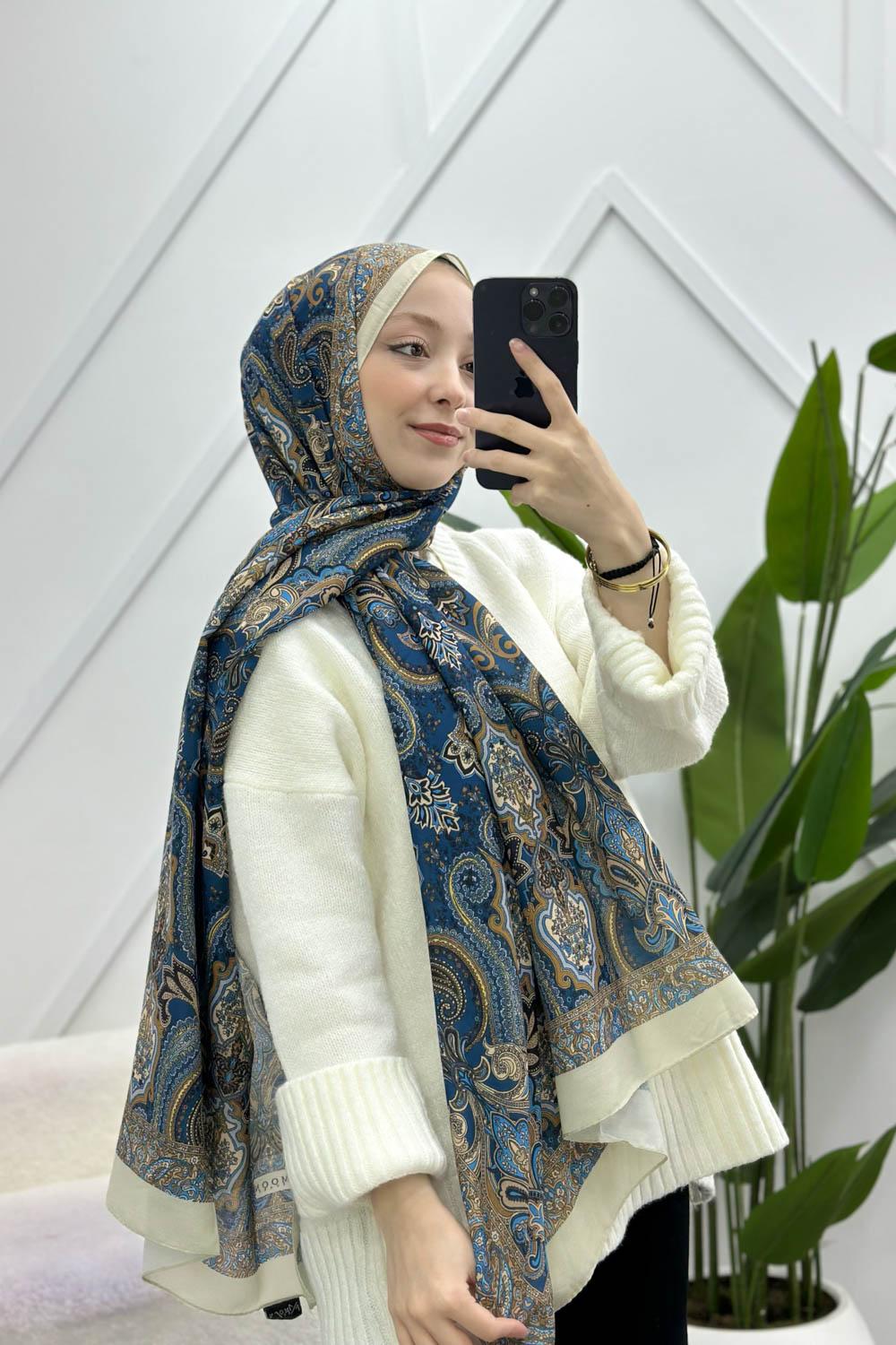 OTANTİK DESENLİ PAMUK ŞAL