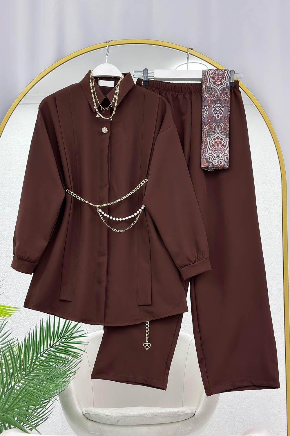 DÜĞME VE KEMER DETAYLI KADIN  TAKIM