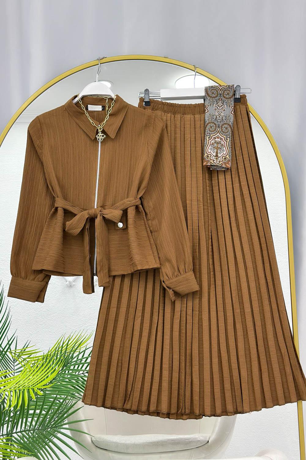 ÇELİK FERMUARLI ETEKLİ CEP DETAYLI KADIN TAKIM