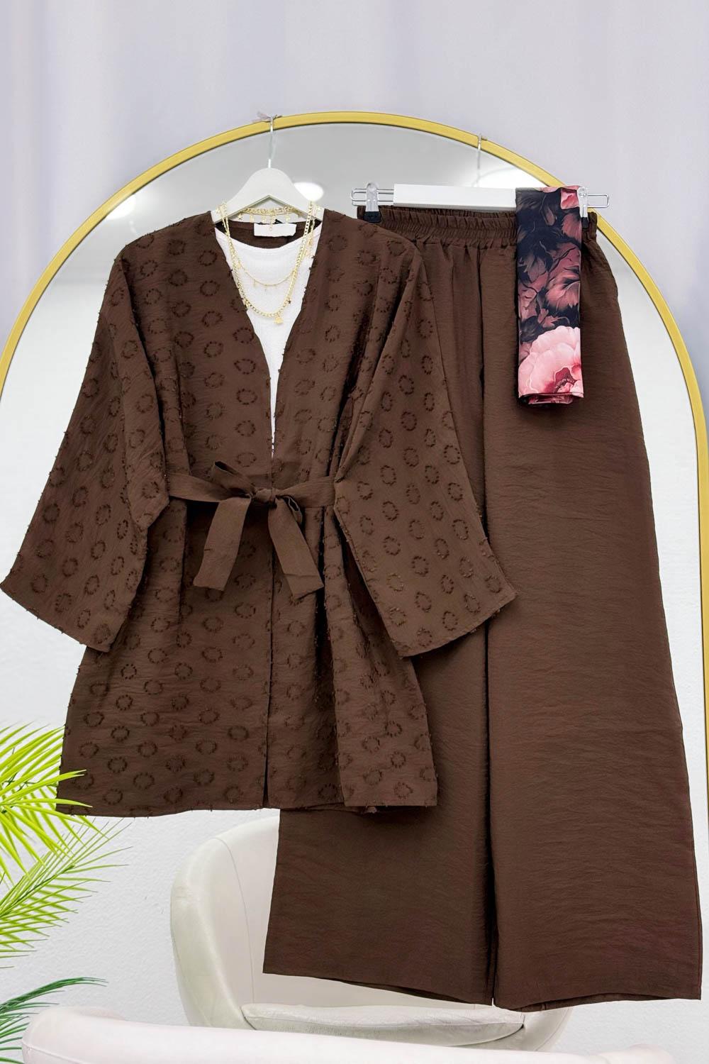 SATEN PANTOLONLU KADIN  TAKIM