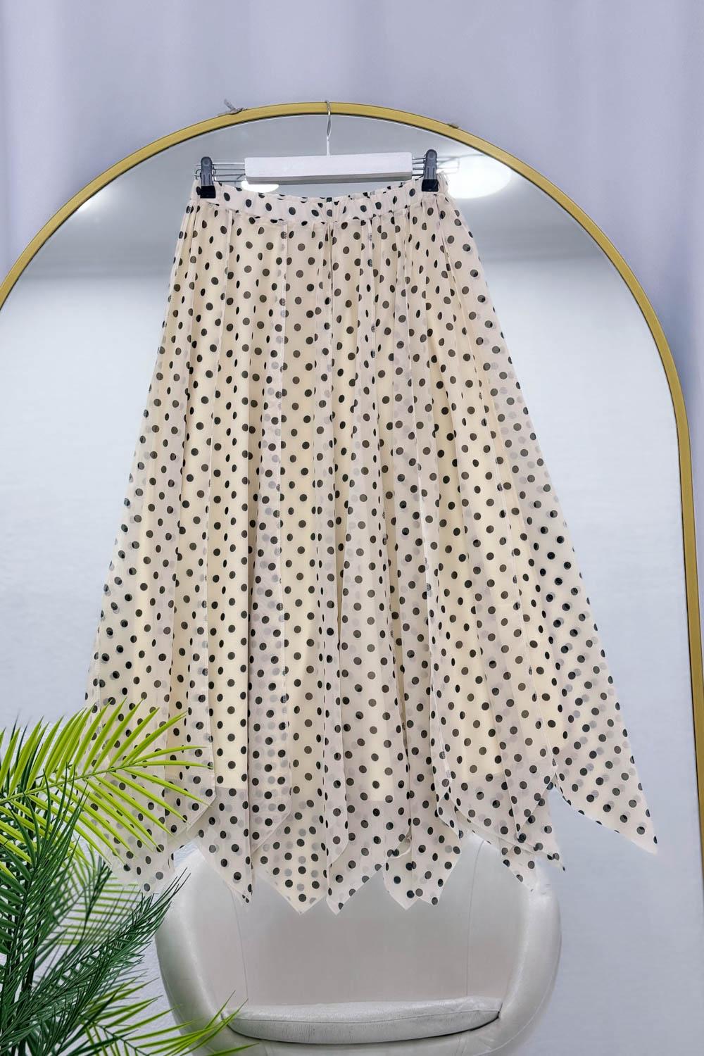 PUANLI ZİGZAG KESİM ŞİFON ETEK