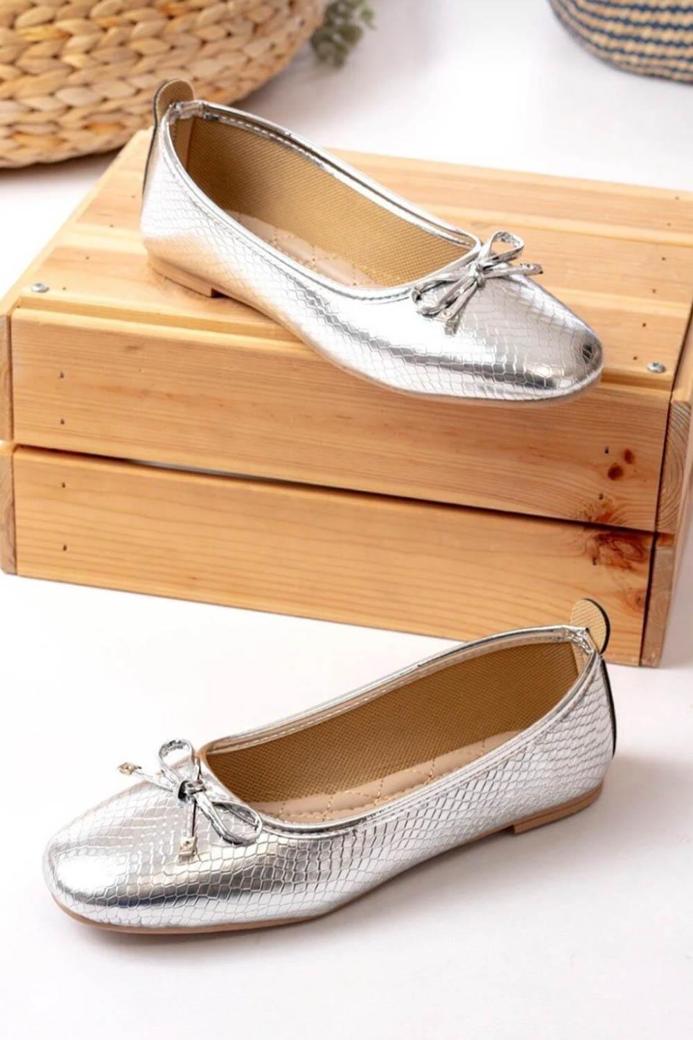 BALERİN FİYONKLU KADIN BABET AYAKKABI