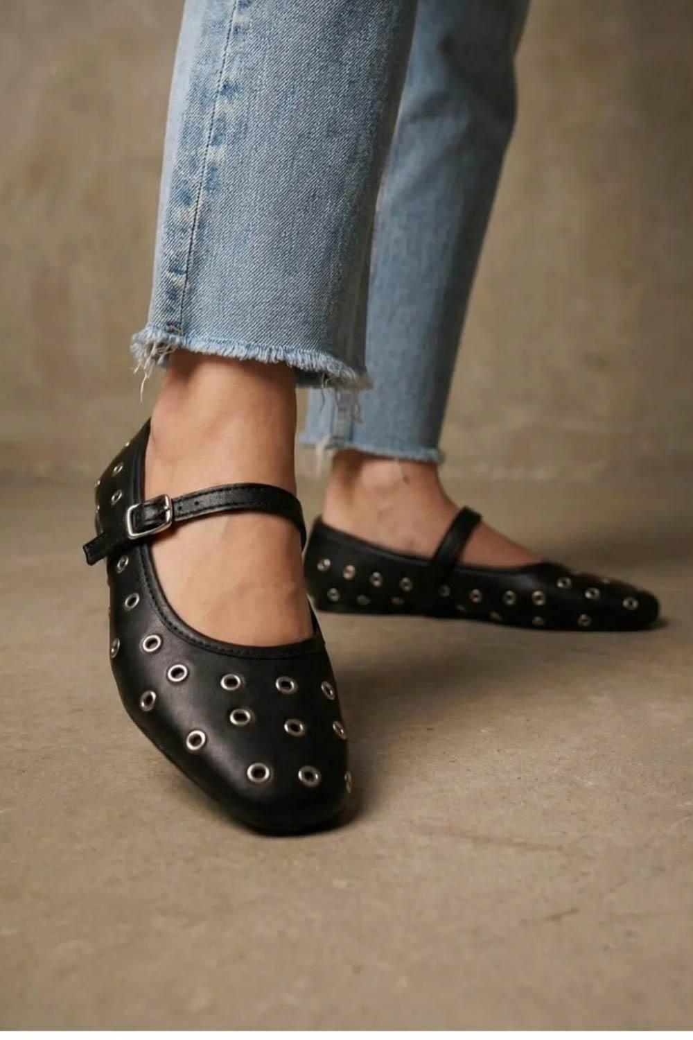 KUŞGÖZLÜ  BANTLI KADIN BABET AYAKKABI