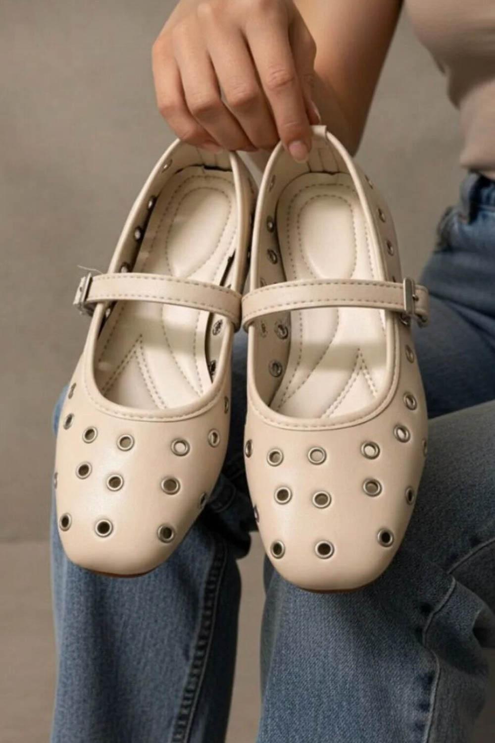 KUŞGÖZLÜ  BANTLI KADIN BABET AYAKKABI