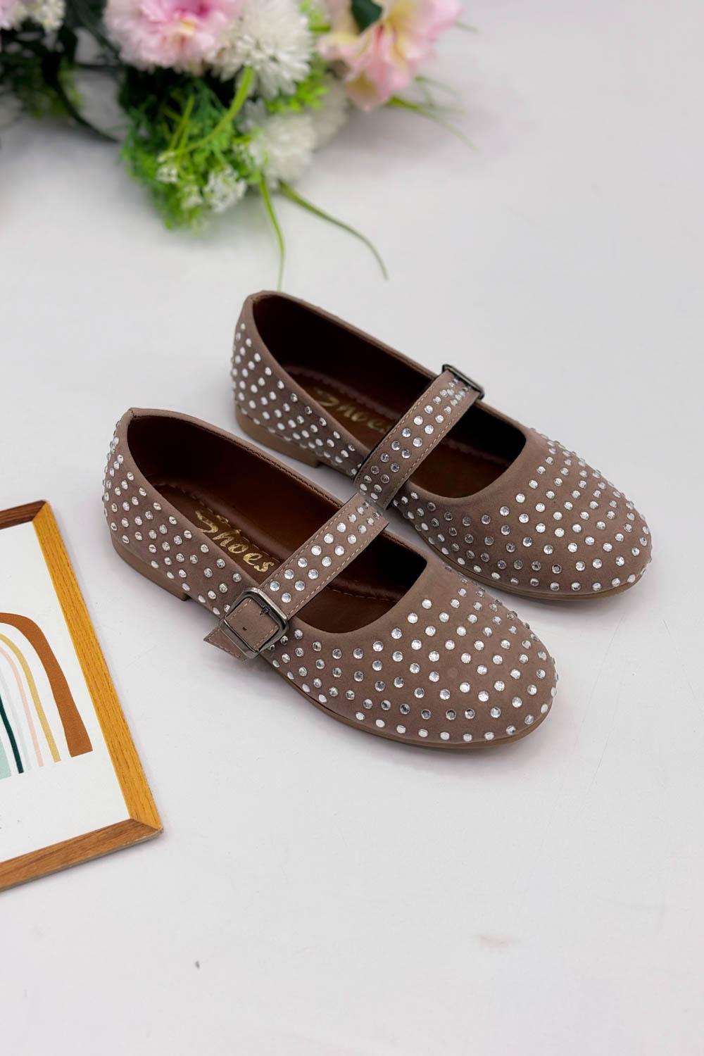 TAŞLI TEK BANTLI KADIN BABET