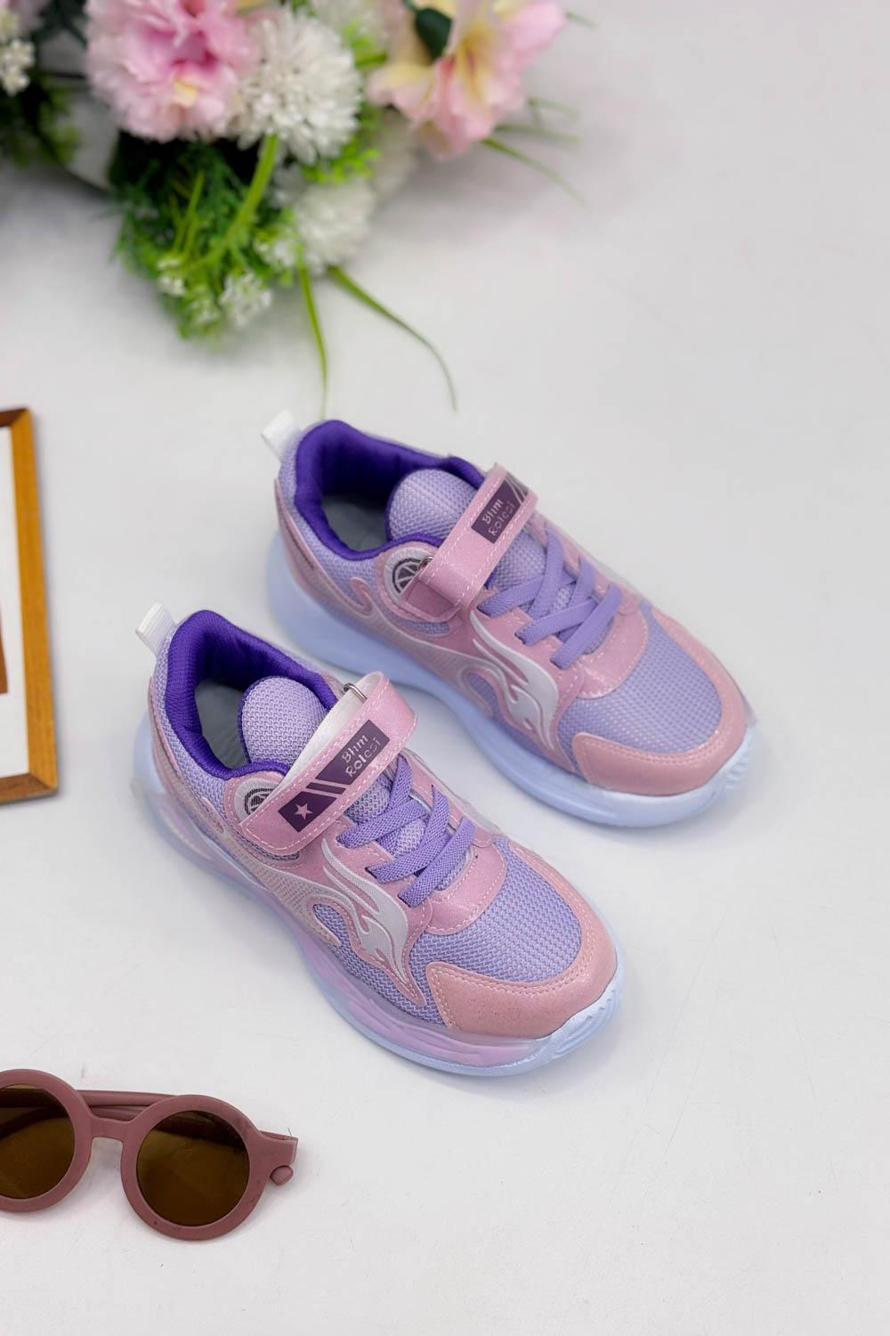 TEK CIRTLI BAĞCIKLI  ÇOCUK SPOR AYAKKABI