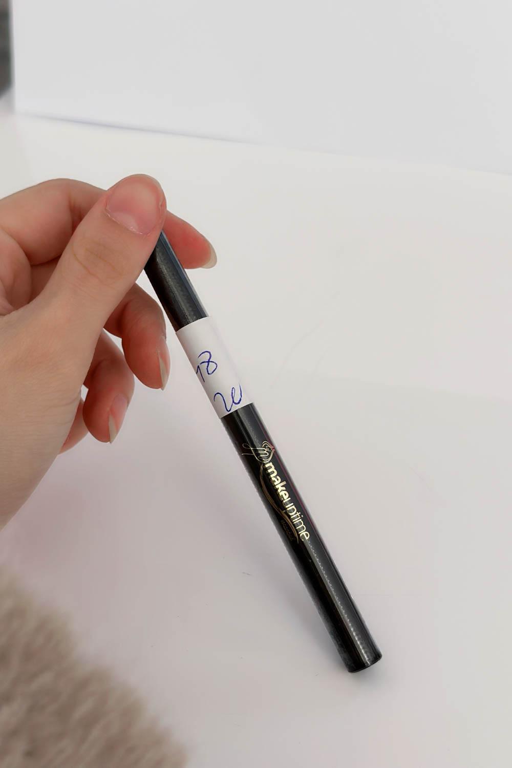 MT KOZMETİK SUYA DAYANAKLI EYELİNER