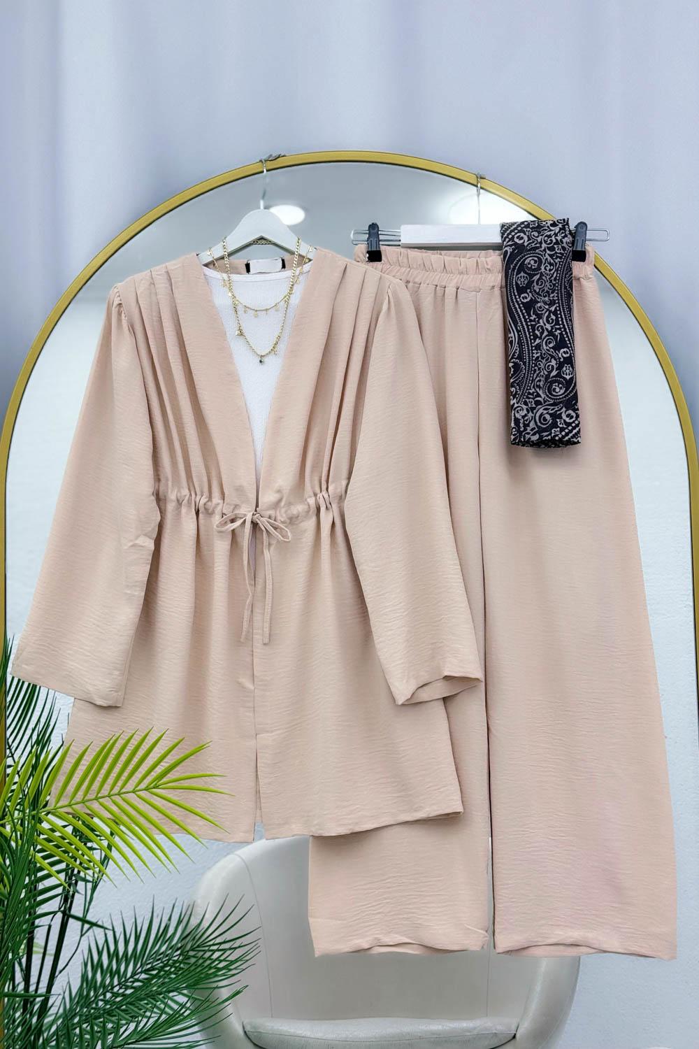 BELİ BÜZGÜLÜ AEROBİNİKİLİ TAKIM