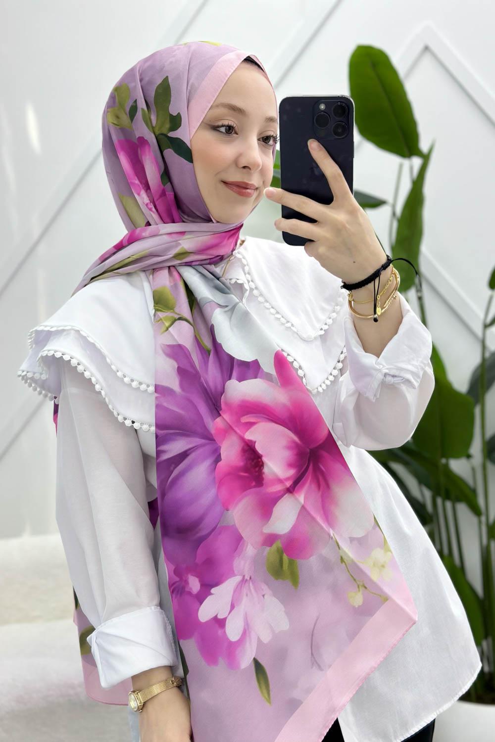 BAHAR ÇİÇEKLERİ DESENLİ PAMUK ŞAL