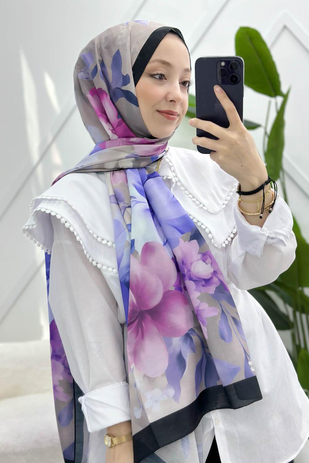 BAHAR ÇİÇEKLERİ DESENLİ PAMUK ŞAL