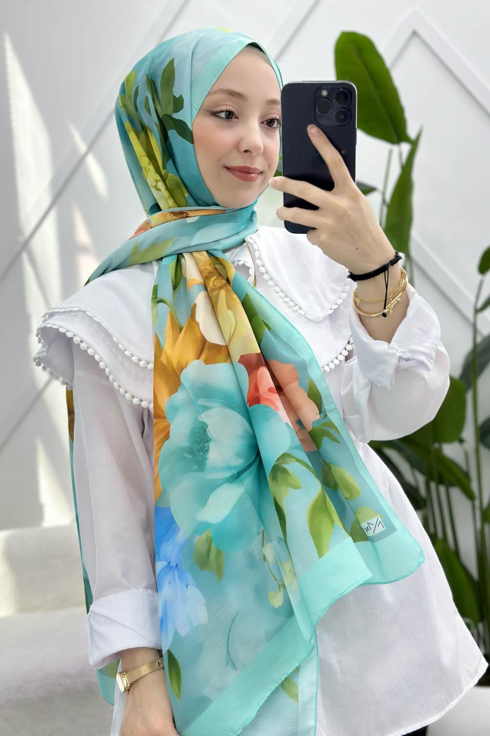 BAHAR ÇİÇEKLERİ DESENLİ PAMUK ŞAL