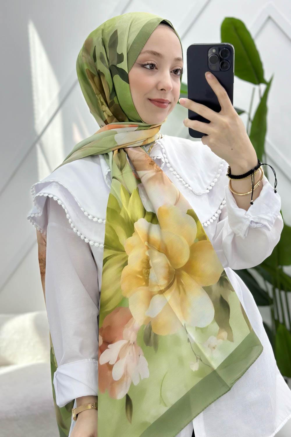 BAHAR ÇİÇEKLERİ DESENLİ PAMUK ŞAL