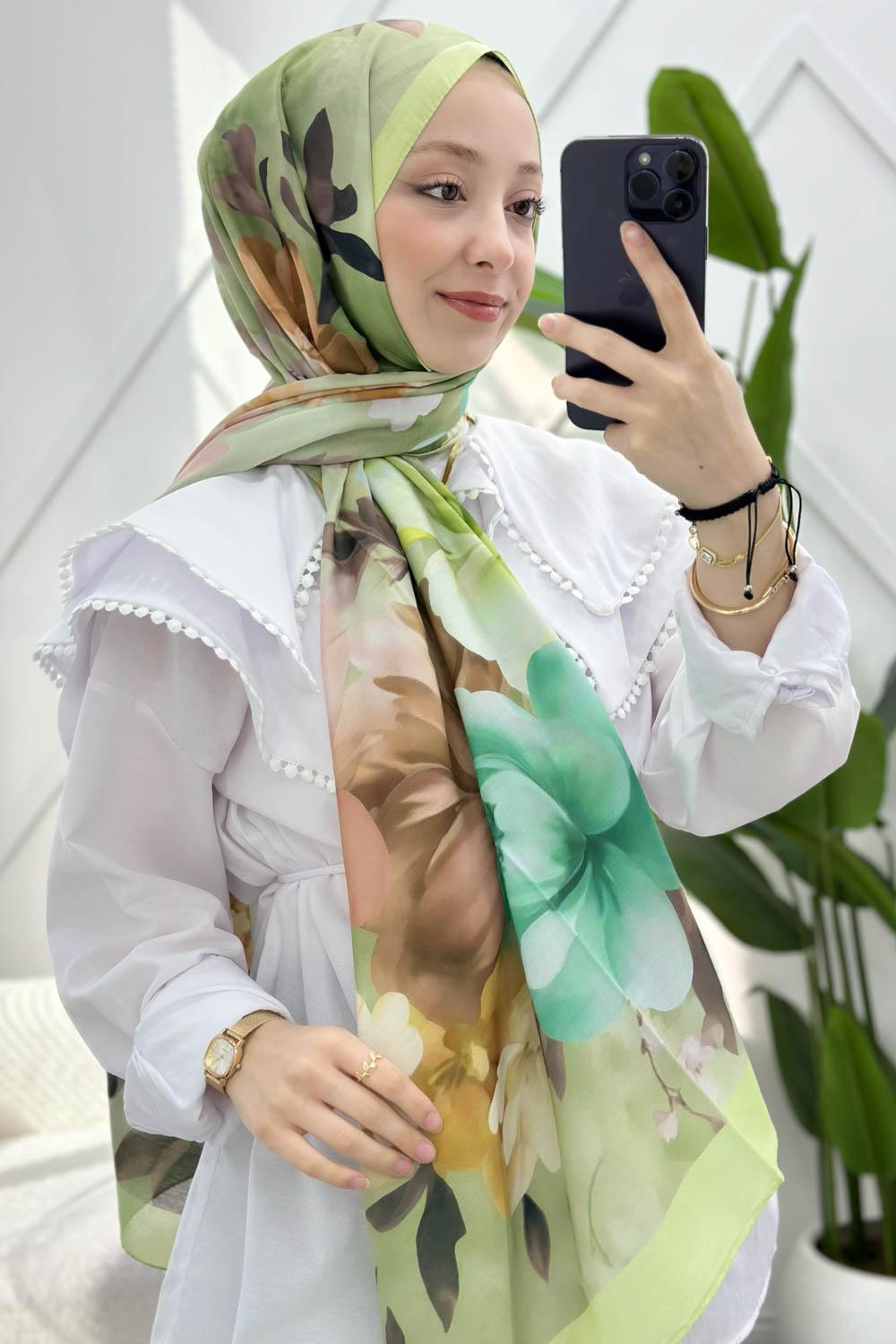 BAHAR ÇİÇEKLERİ DESENLİ PAMUK ŞAL