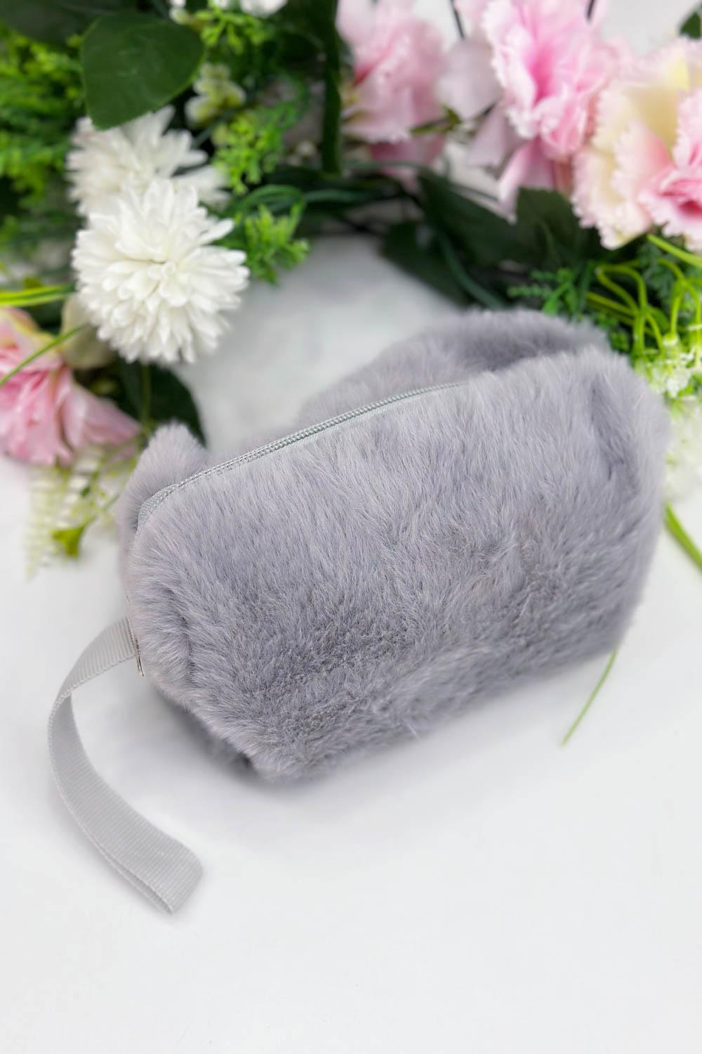 PELUŞ ÇOK AMAÇLI MAKYAJ ÇANTASI