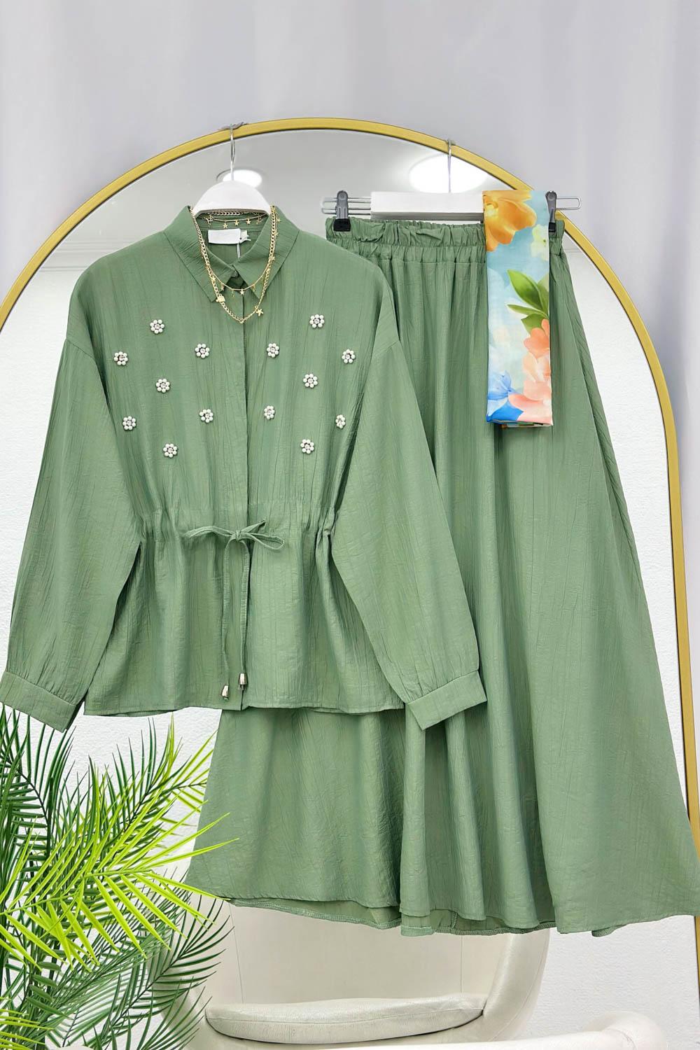 MELOŞ BELDEN BÜZGÜLÜ ETEKLİ TAKIM