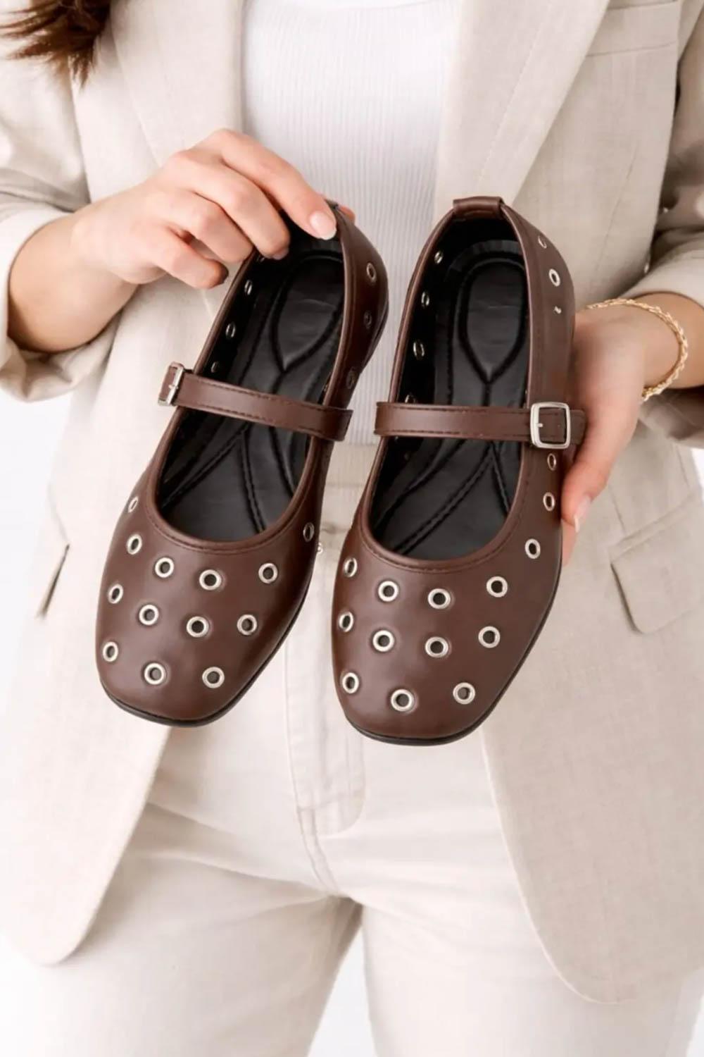 KUŞGÖZLÜ  BANTLI KADIN BABET AYAKKABI