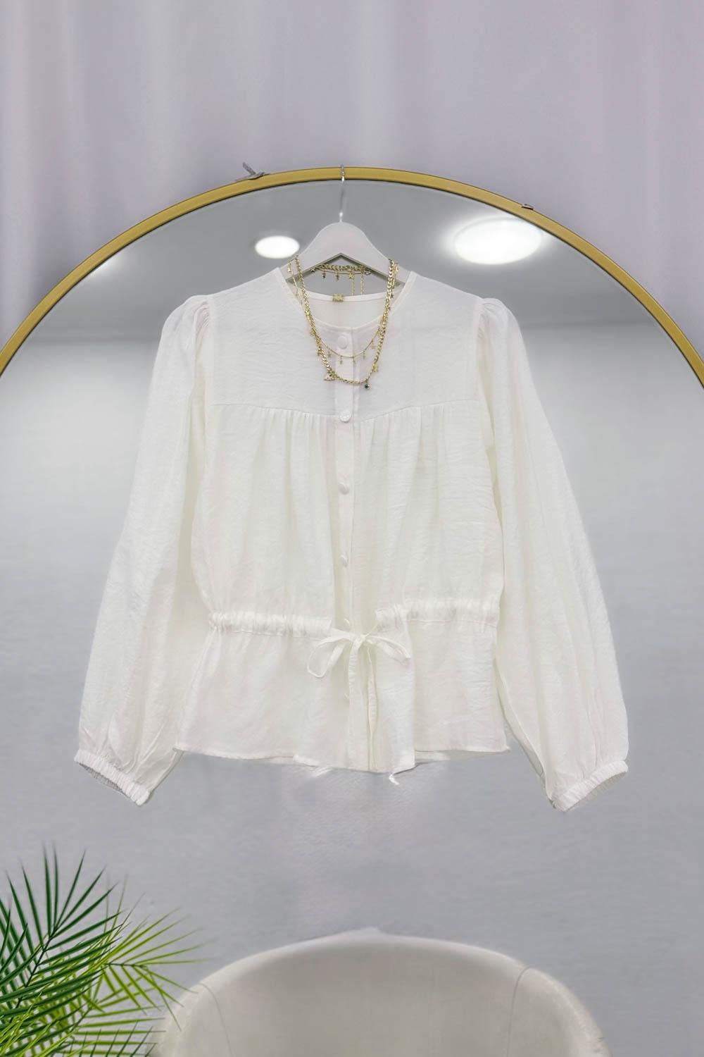 BELDEN BÜZGÜLÜ ÖNÜ DÜĞMELİ GÖMLEK