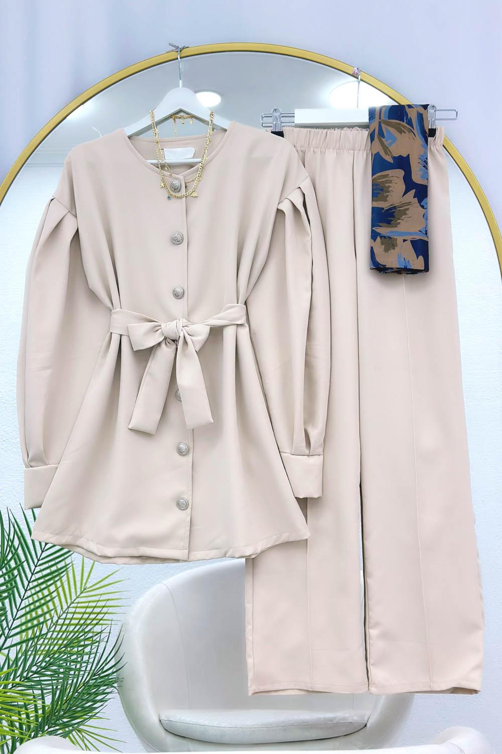 ÖNÜ DÜĞMELİ KUŞAKLI KREP TAKIM