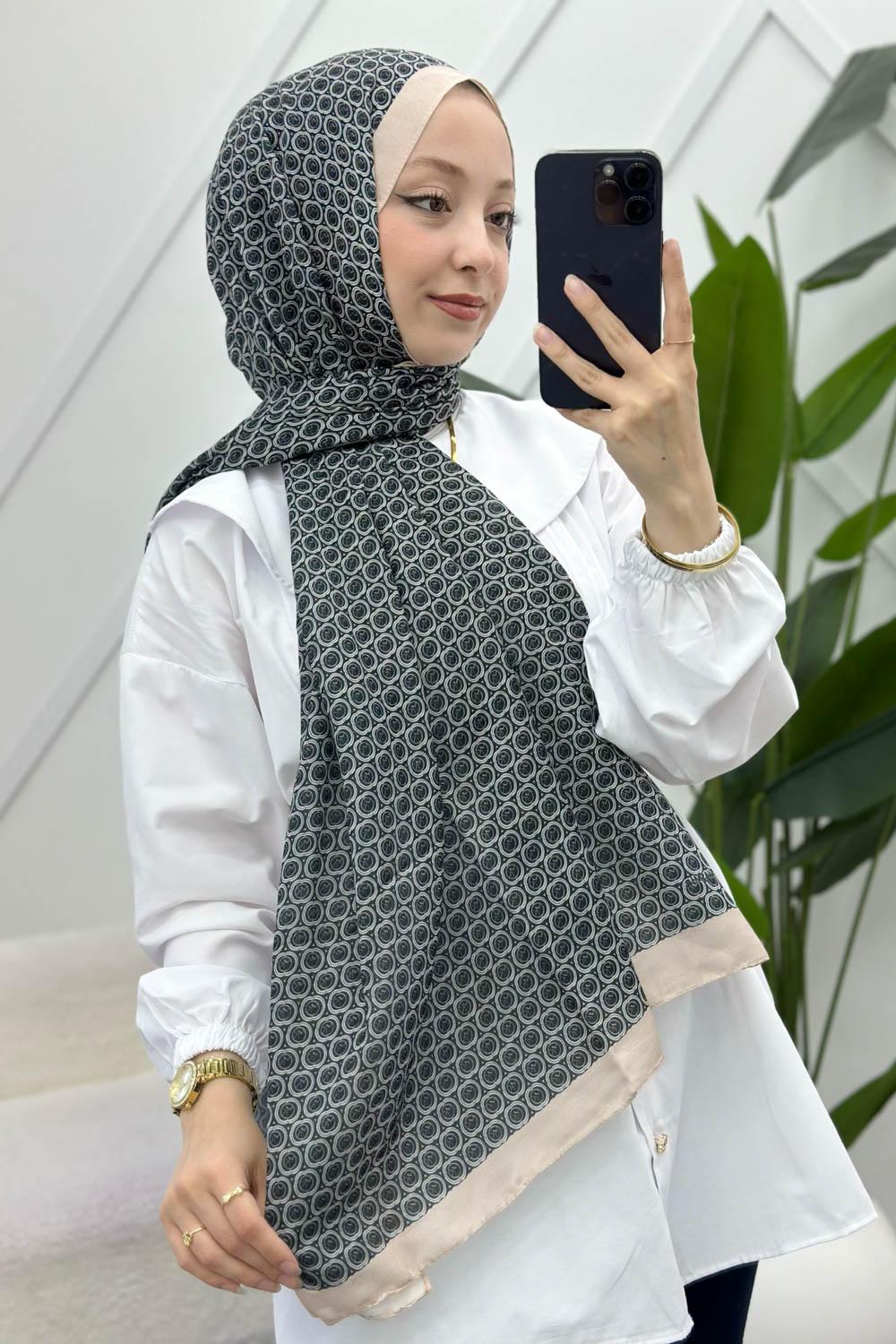 MONOKROM DESENLİ ŞAL