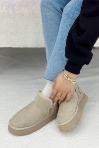 ETEĞİ ÇİÇEKLİ TAKIM